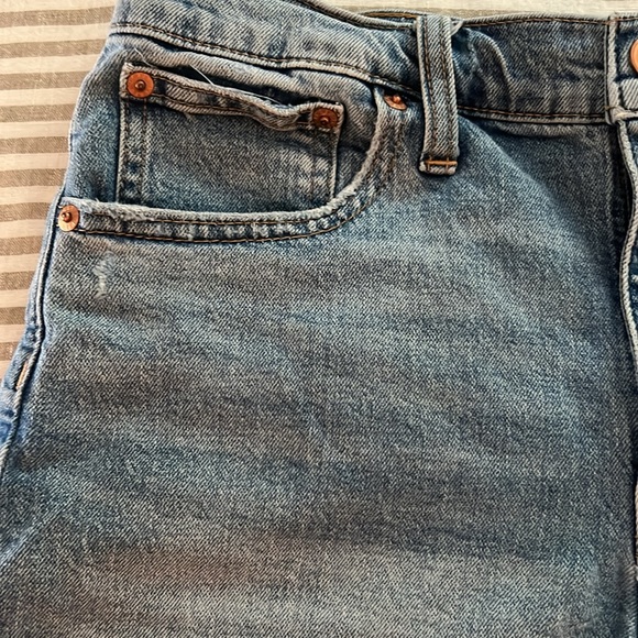 Jcrew shorts like new - Picture 3 of 4